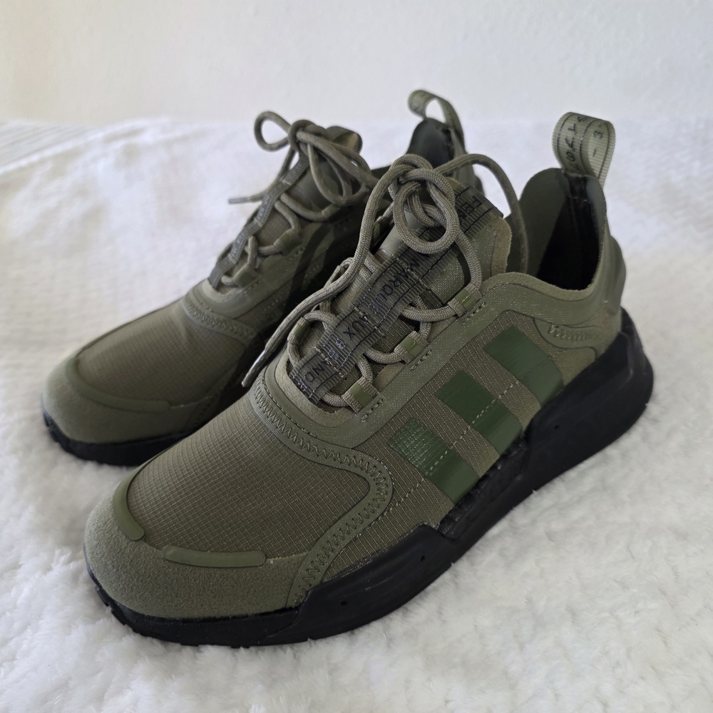 ADIDAS  NMD V3 J BOYS - Picture 9 of 14
